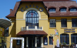 Casino Club Grandville